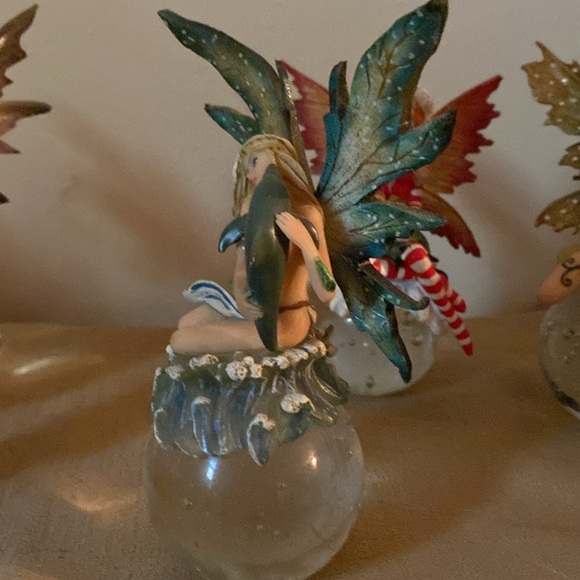 Fairy bubble rider meme Thomas ocean with dolphin - Picture 3 of 5